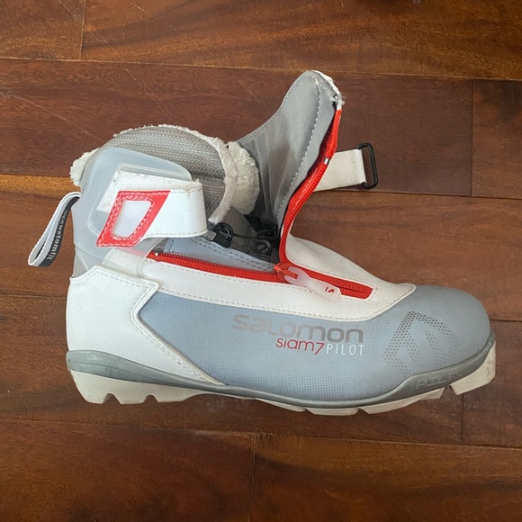 XC Ski boots. SNS. UK 40 2/3. - Picture 1 of 6